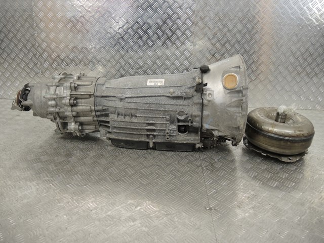 1662704800 Mercedes 