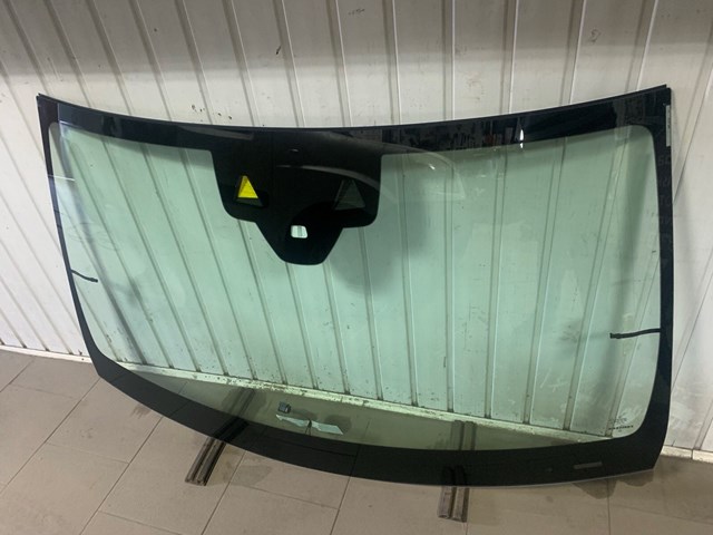 A166670570064 Mercedes Автостекло