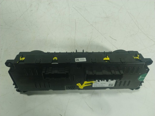 Unidade de controlo dos modos de aquecimento/condicionamento Ford Kuga III DFK