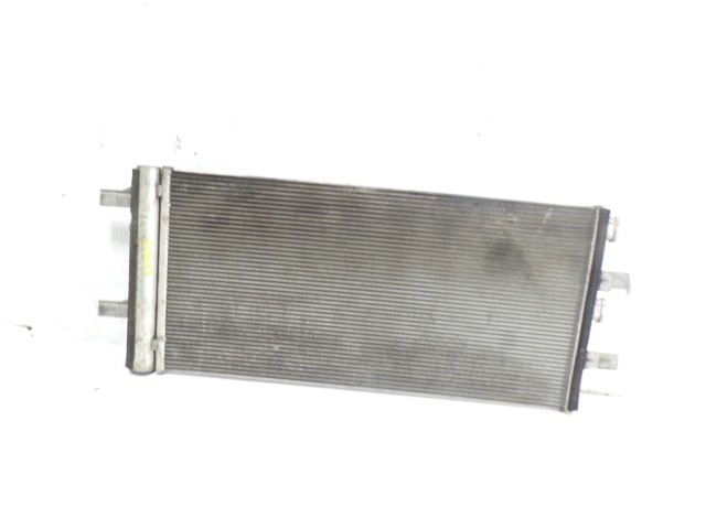 22828110 BMW 