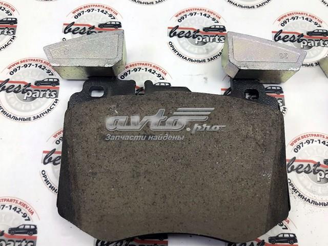 Передние тормозные колодки A000420650265 Mercedes