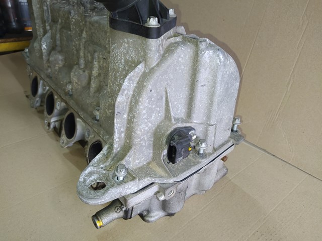 R2660160401 Mercedes 