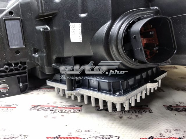Правая блок фара Land Rover LR116432 цена, от 889.83 USD