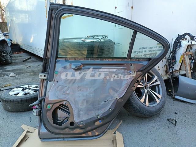 Дверь задняя правая 22796348 General Motors