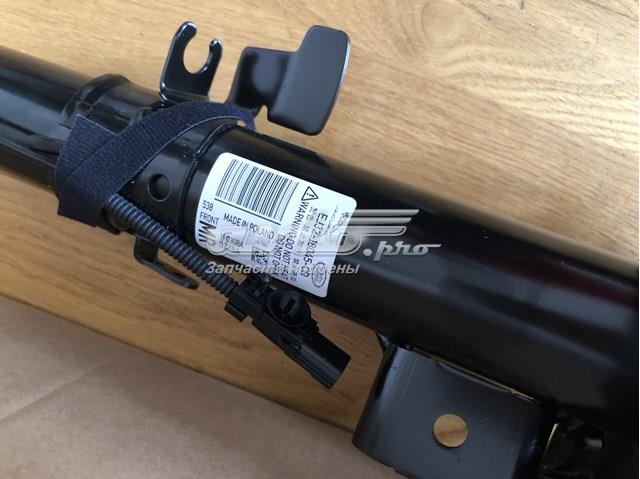 Стойка передняя правая Land Rover LR079422