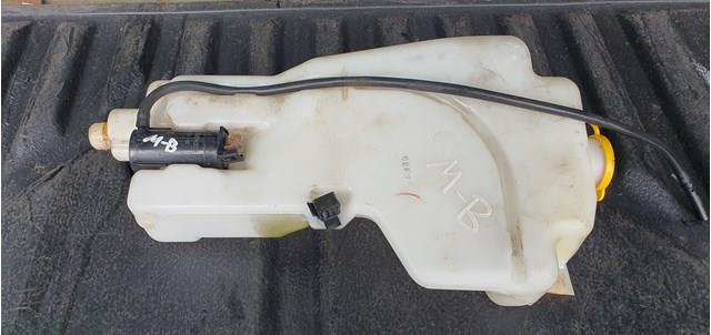 UM4667480 Mazda 