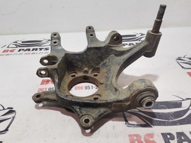  527102W000 Hyundai/Kia