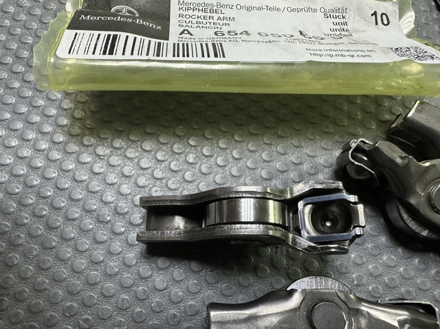 Купить A6540506601 Mercedes Коромысло клапана (рокер) впускной