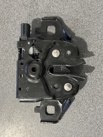 Замок капота Nissan/Infiniti 656016SA0A цена, от 88.76 USD