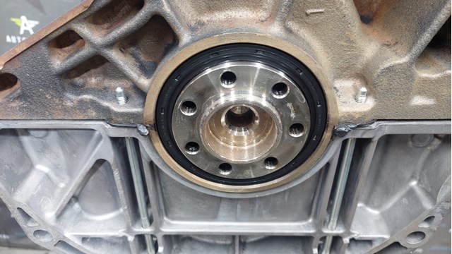 Купить K9KG832 Renault (RVI) Двигатель голый