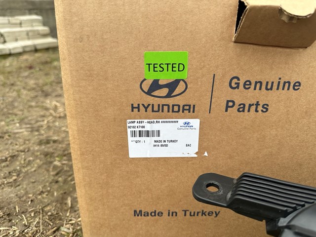 Правая блок фара Hyundai/Kia 92102K7100 цена, от 706.34 USD