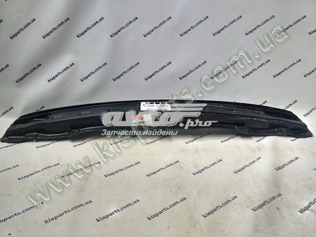 Швеллер заднего бампера на KIA Cerato III YD