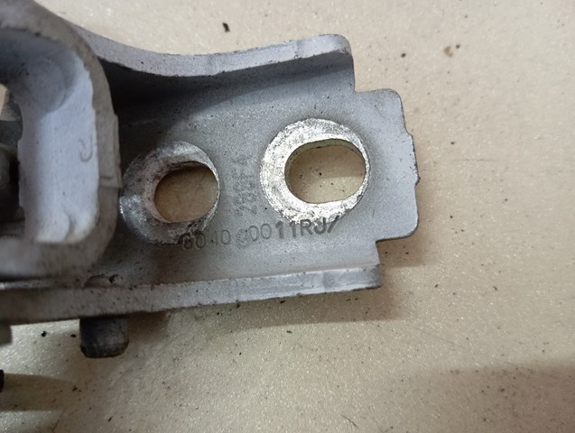  Renault (RVI) 80400011R цена, от 8.87 USD