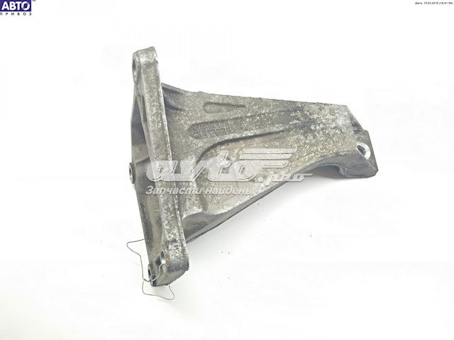 1095084 BMW Кронштейн подушки (опоры) двигателя правой