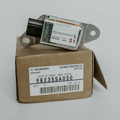  Subaru 98235SA050