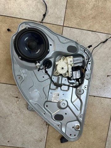 981537103 Ford 