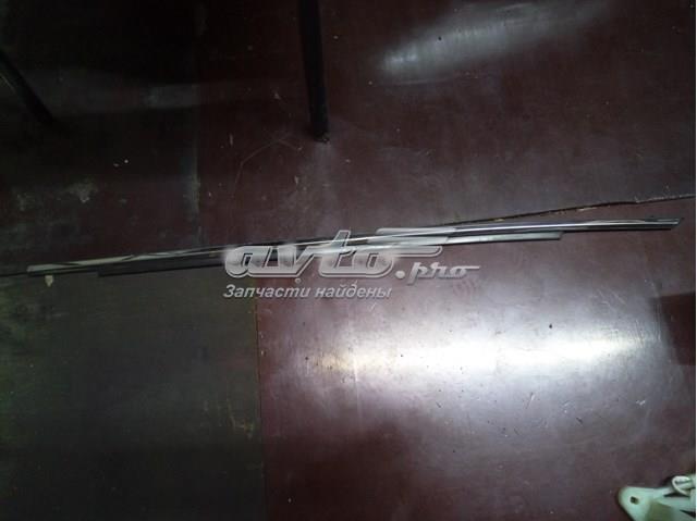 GHP950650F Mazda Молдинг опускного стекла двери передней, левой