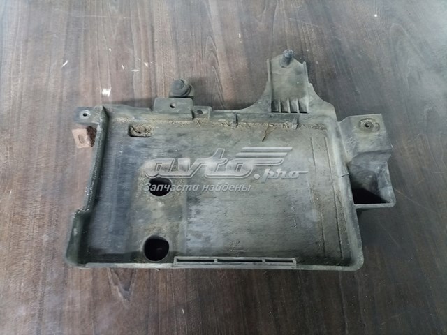 Полка под аккумулятор MR989182 Mitsubishi