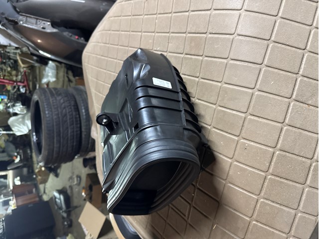  Корпус воздушного фильтра Porsche 95B129607G