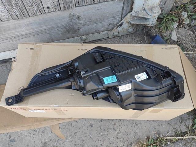 Правая блок фара Hyundai/Kia 92102J7001 цена, от 696.37 USD
