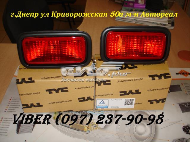 FP4805F8E FPS Фара заднего бампера, правый