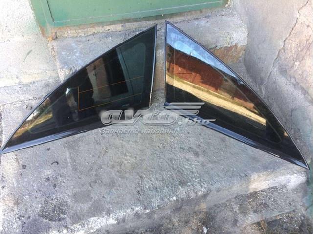 Vidro de carroçaria (da seção de bagagem) esquerdo para Renault Laguna (KG0)