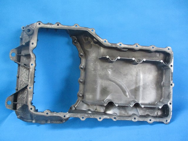 Panela de óleo de cárter do motor, parte superior para Mercedes ML/GLE (W163)