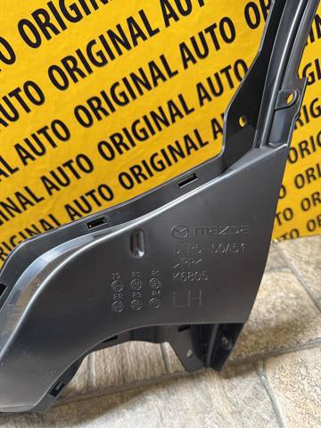 Воздуховод тормозного диска левый DGH950A50 Mazda