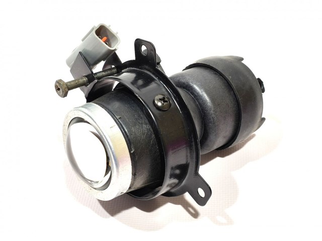 Фара противотуманная левая A133732010 Chery