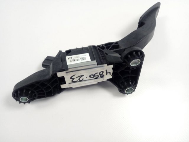 00136810 Hyundai/Kia 