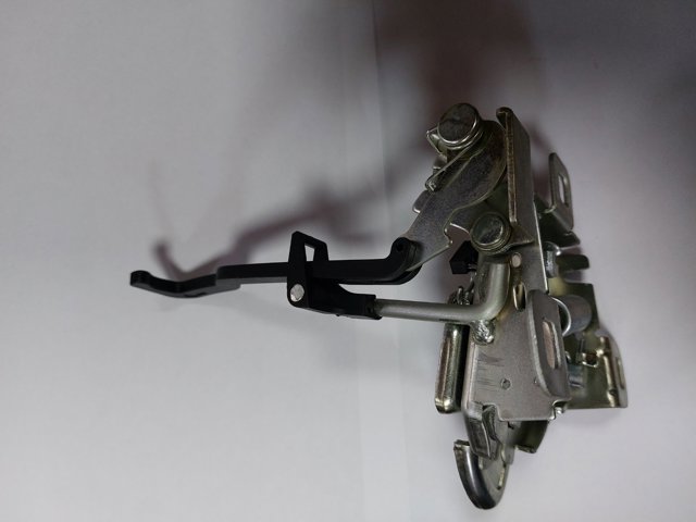 Замок крышки капота Autotechteile 5051601