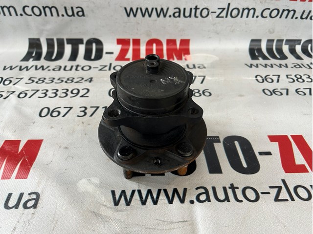 DN4E2615X Mazda Ступица задняя