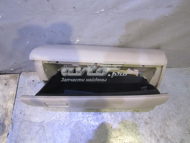 5530333160E0 Toyota Ящик для перчаток