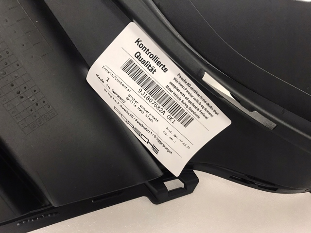  Porsche 9J1807682AOK1