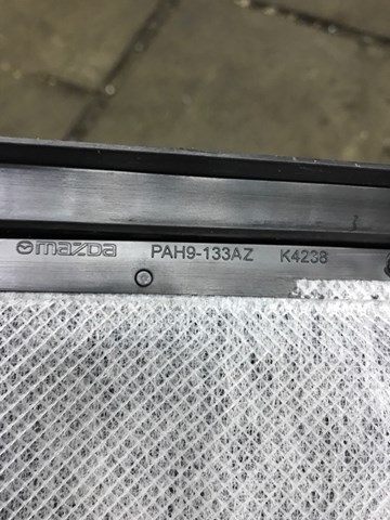 Корпус воздушного фильтра, верхняя часть Mazda PAJ4133AXA