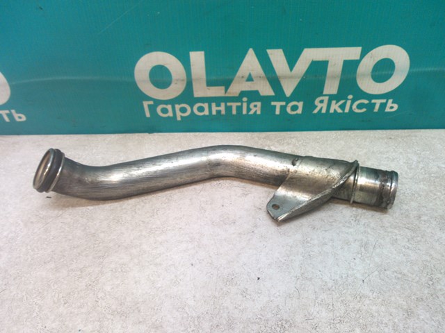 Патрубок системы охлаждения 132335 Peugeot/Citroen