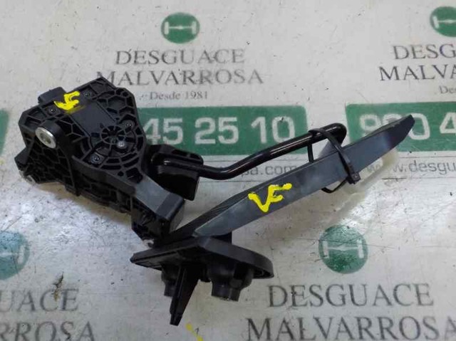 Педаль акселератора Toyota 7811033140