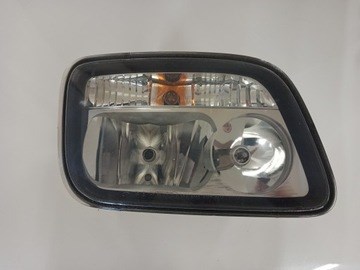 A9438200261 Mercedes Фара передняя правая