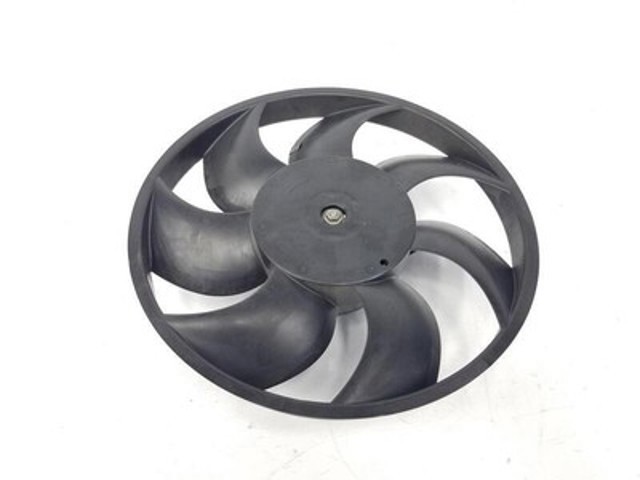 Купить 921207366R Renault (RVI) 