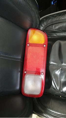 265500F000 NISSAN Piloto parachoques trasero derecho original y equivalente