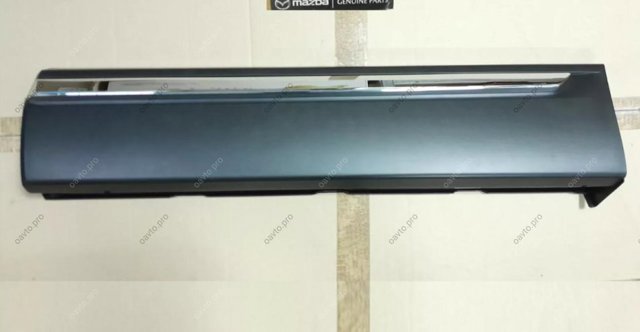 TK4951RD0B Mazda Молдинг двери задней левой нижний
