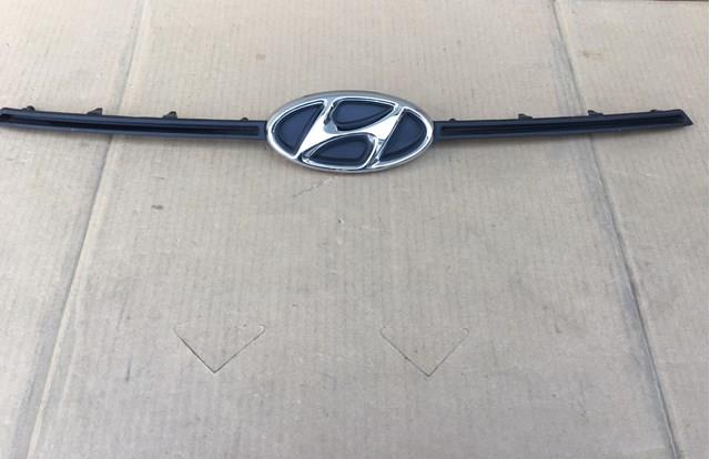 Купить 86351C8300 Hyundai/Kia Решетка радиатора