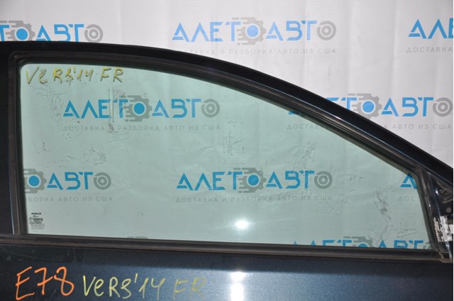 Стекло двери передней правой 803009KA0A Nissan/Infiniti