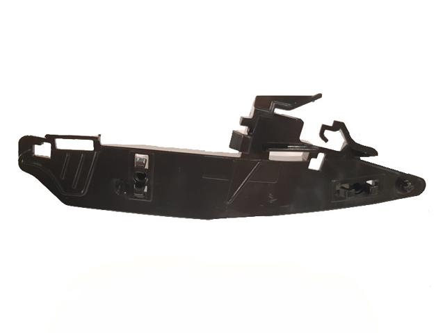 Направляющая переднего бампера правая 51117399981 BMW