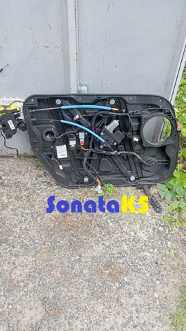  Mecanismo de acionamento de vidro da porta dianteira esquerda Hyundai Sonata VII sedan (LF) (2014 - 2023) VII