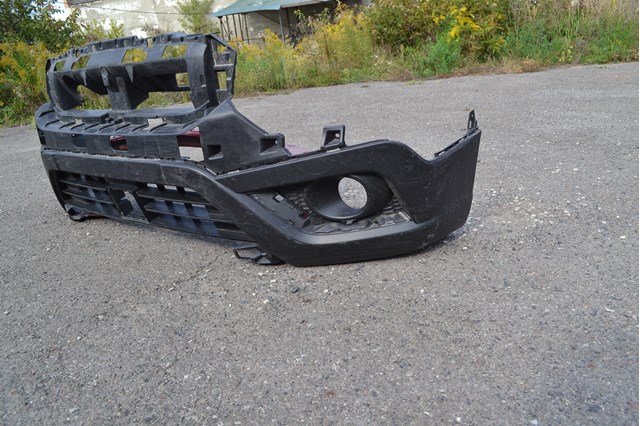 7172164R0 Suzuki Бампер передний, нижняя часть