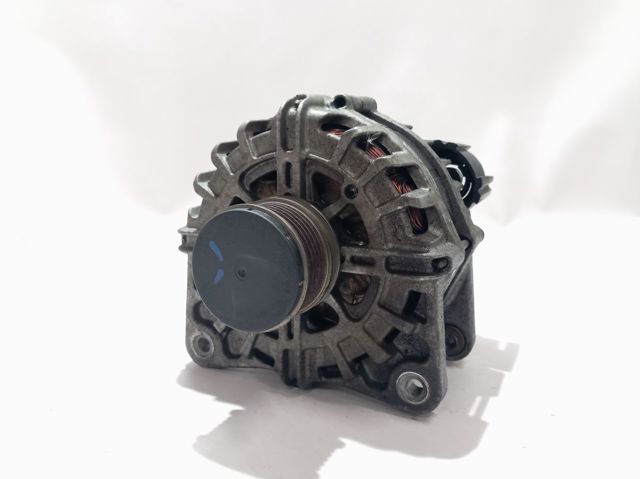 Купить 231007536R Renault (RVI) Генератор