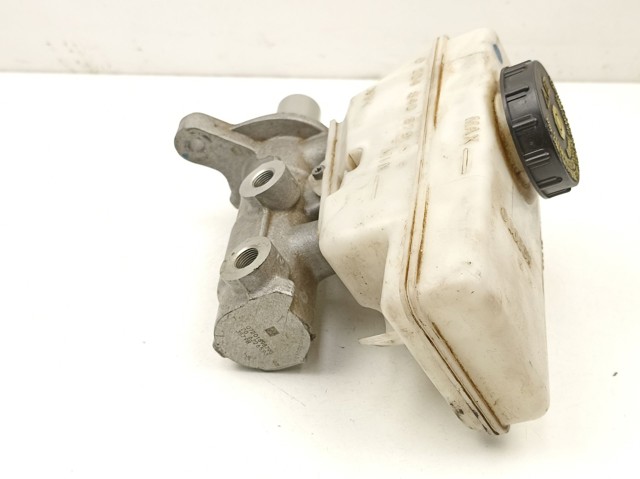 Купить 460104KJ2B Nissan/Infiniti Главный тормозной цилиндр
