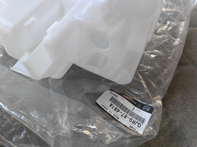 Купить GJR967481A Mazda Бачок омывайки
