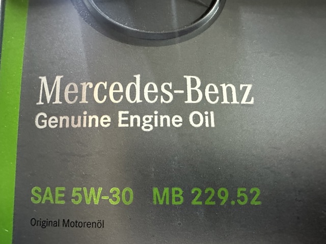 000989330913ABDE Mercedes Масло двигателя